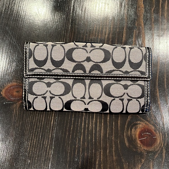 Coach Black Wallet - Picture 2 of 3